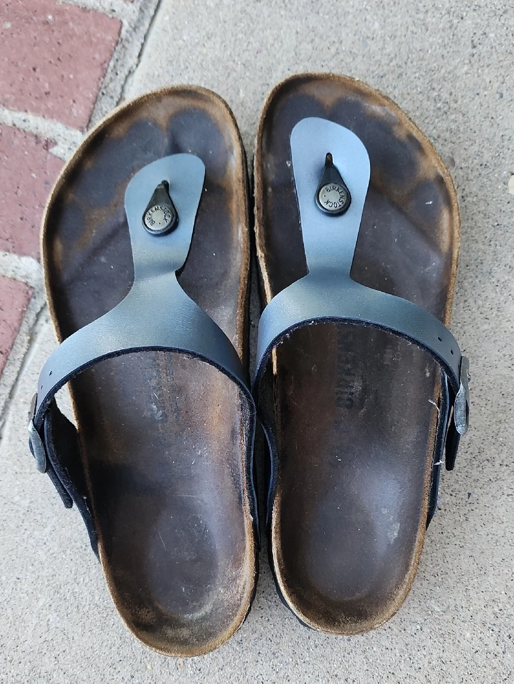 Birkenstock Gizeh Onyx Birko-Flor Sandals - Picture 8 of 16